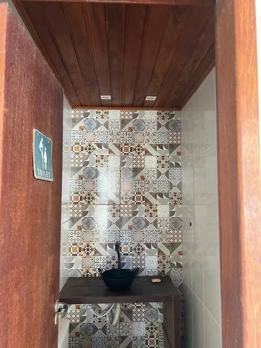 Casa Com Piscina, Churrasqueira E Ar Condicionado Em Condominio Cabo Frio